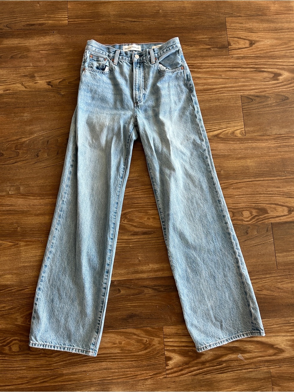 Denim Forum Farrah Hi Rise